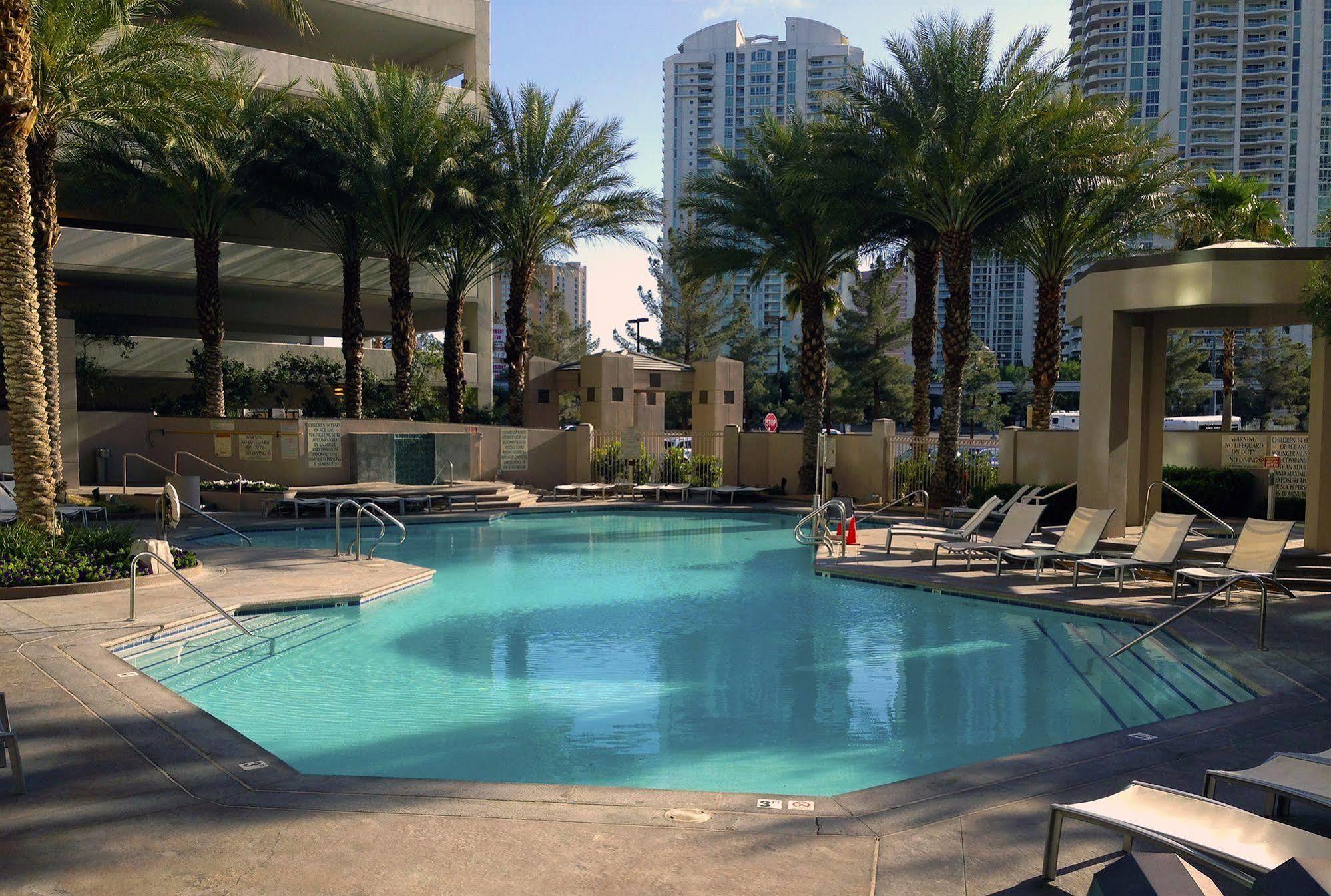 Hilton Grand Vacations Club Paradise Las Vegas Exterior photo